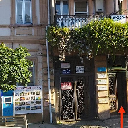 Апартамент На Абашидзе Batumi Ngoại thất bức ảnh